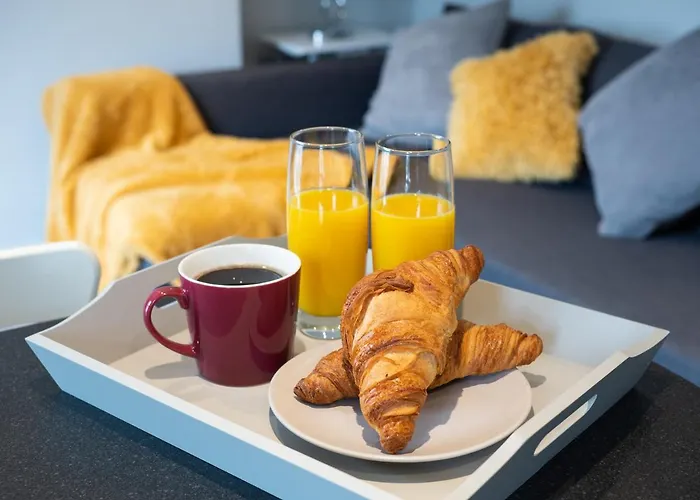 Sea View House プツク