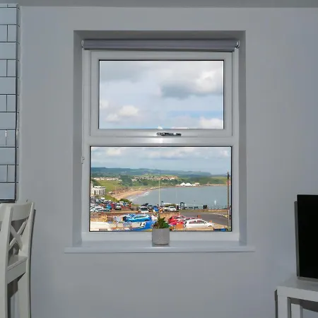 Sea View House Apartmán *